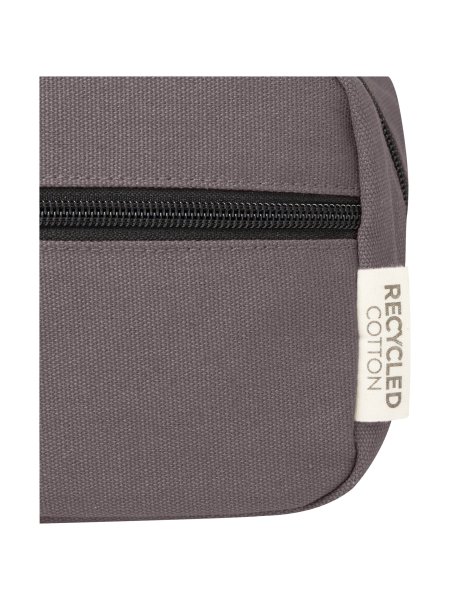 joey-kosmetiktasche-aus-grs-recyceltem-canvas-35-l-grau-18.jpg