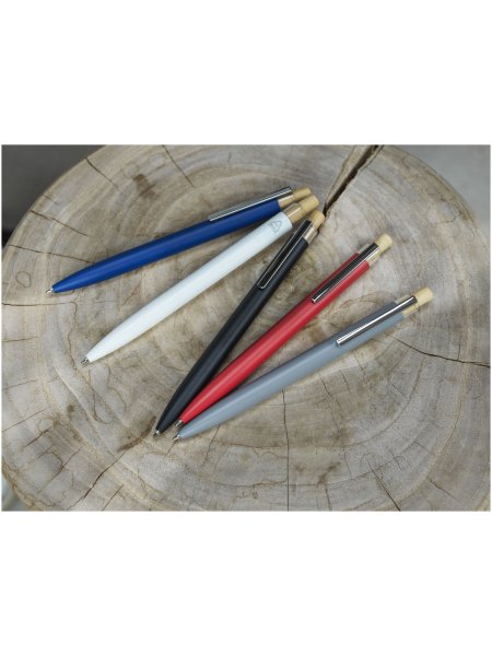nooshin-kugelschreiber-aus-recyceltem-aluminium-weiss-6.jpg
