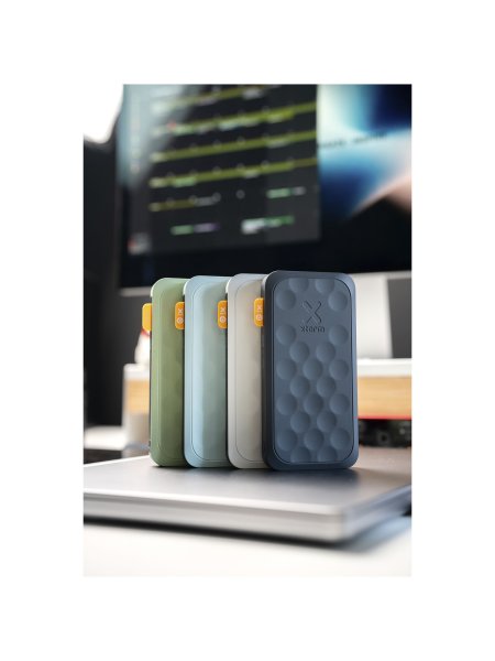 xtorm-fs5451-fuel-serie-45000-mah-67-w-powerbank-mitternachtsschwarz-5.jpg