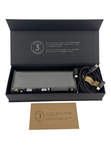 scxdesign-p51-powerbank-20000-mah-mit-leuchtlogo-transparent-2.jpg